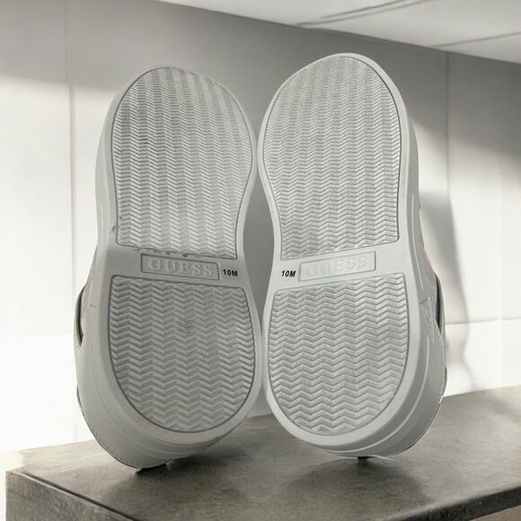 Guess Women’s Shoes Sneaker White / Metalic Size 10 New - Picture 6 of 6